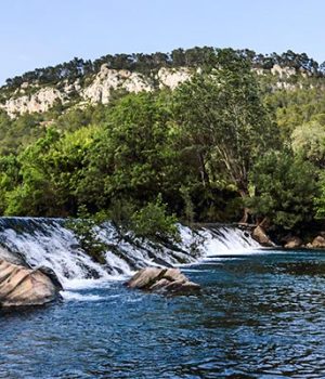 De rivier de Cesse